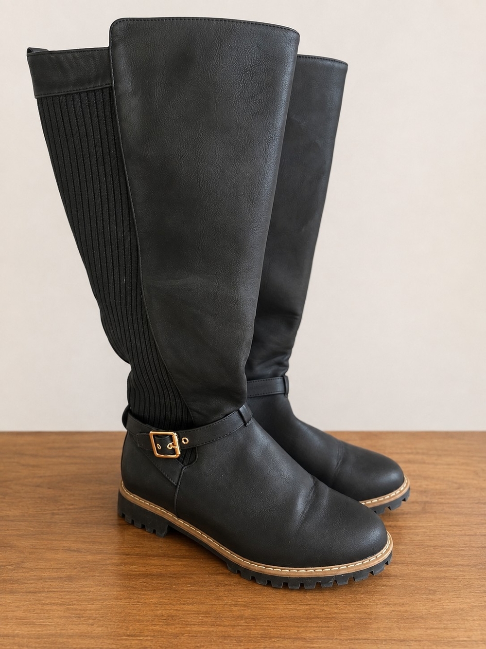 Comfortview 9W Black Wide Calf Knee High Riding Boots Lug Sole Gold Buckle